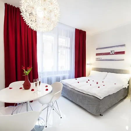 Honeymoon Ruterra Studio Praga Habitación foto